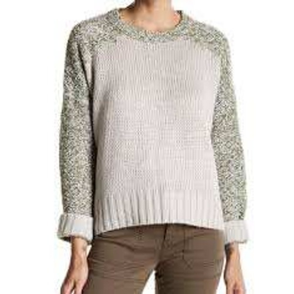 John + Jenn Womens Grey Olive Green Boucle Mixed Knit Crew Neck Sweater Small‎